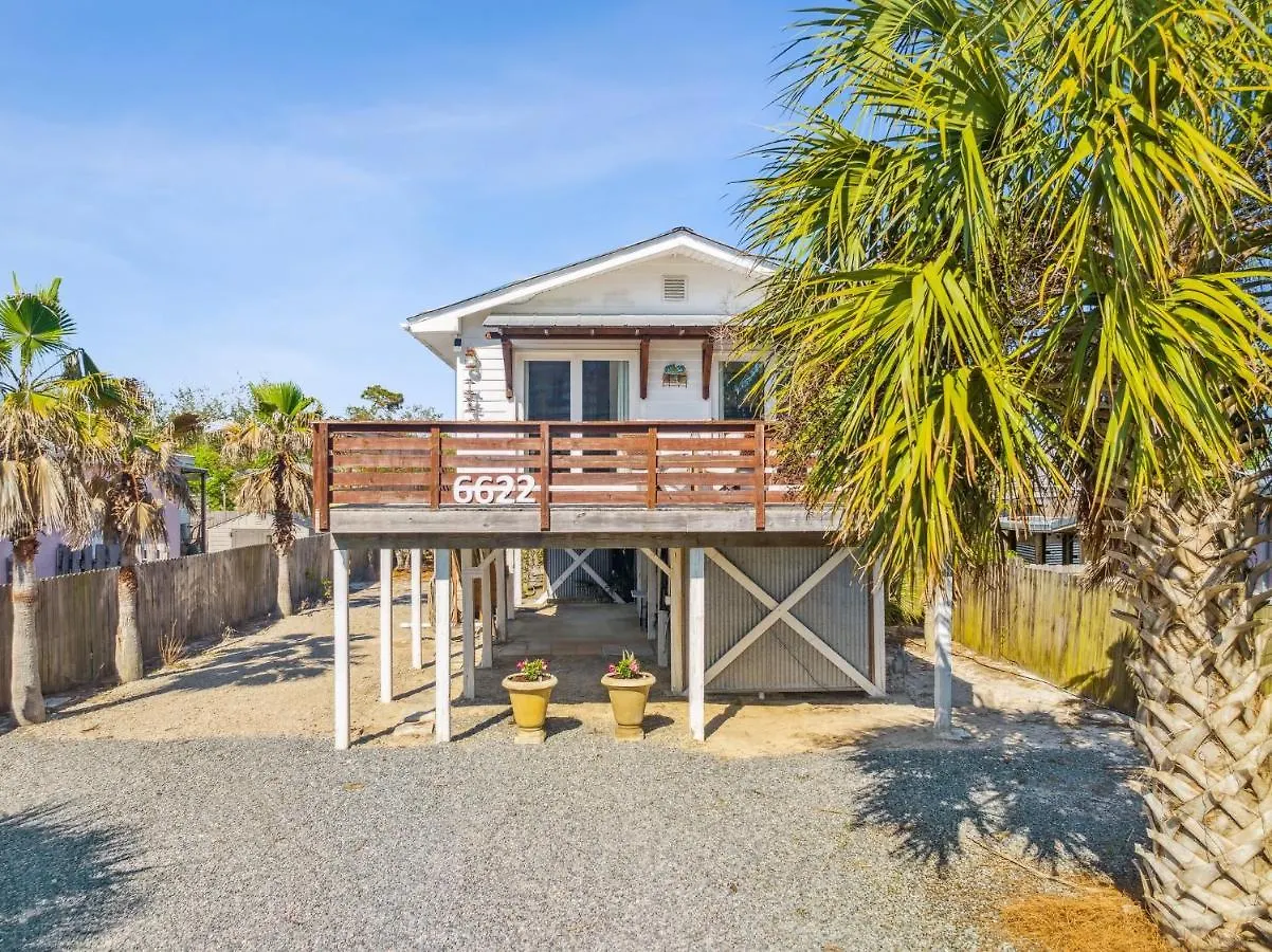 Two Bedroom Beach House With Private Parking, Outdoor Shower And More Panama City Beach