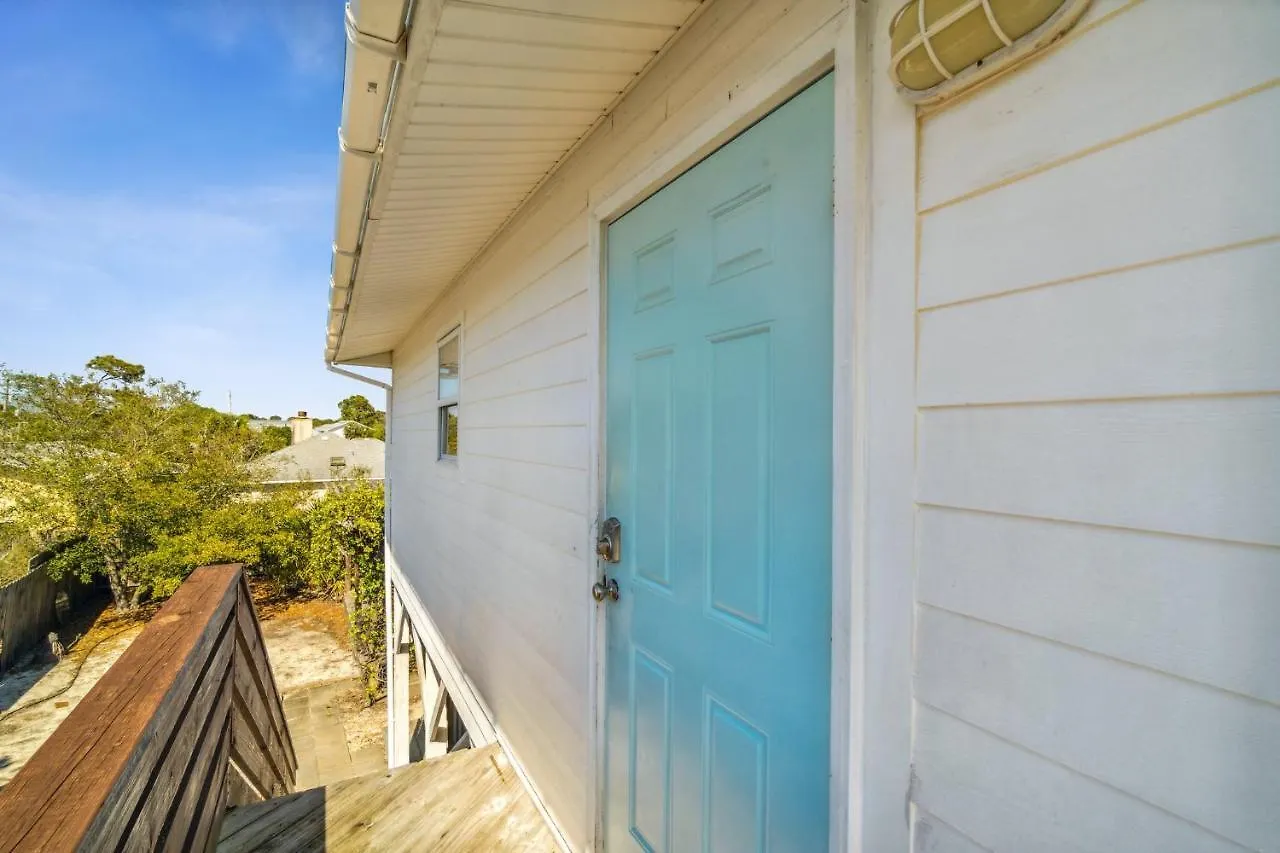 Two Bedroom Beach House With Private Parking, Outdoor Shower And More Panama City Beach United States